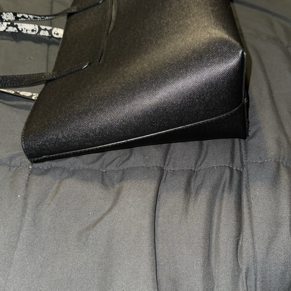 Betsy Johnson Tote - Picture 9 of 10